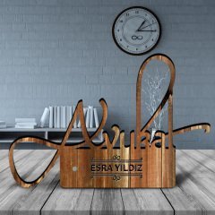 Kişiye Özel Mesleki Avukat Ahşap Masa İsimliği - D5