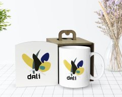 Kişiye Özel Ahşap Kutuda Dali Style Tasarımlı Beyaz Kupa Bardak-1