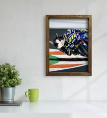 Evcil Dostlara Özel MotoGP Tasarımlı Portre Doğal Masif Ahşap Çerçeveli Tablo 45x65cm-2