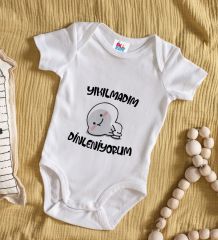 BK Kids Yıkılmadım Dinleniyorum Tasarımlı Beyaz Bebek Body Zıbın-1