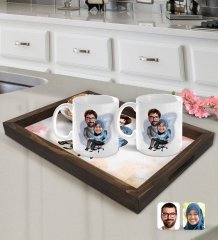 Kişiye Özel Sevgililer Karikatürlü Doğal Ahşap Tepsi ve 2’li Kupa Bardak Seti-59