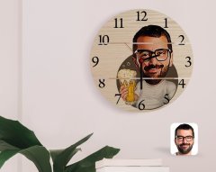 Kişiye Özel Erkek Karikatürlü Otantik Ahşap Palet Saat-51