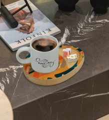 Kişiye Özel Modern Art Tasarımlı Doğal Ahşap Tabaklı Türk Kahvesi Fincanı Sunum Seti Model 7