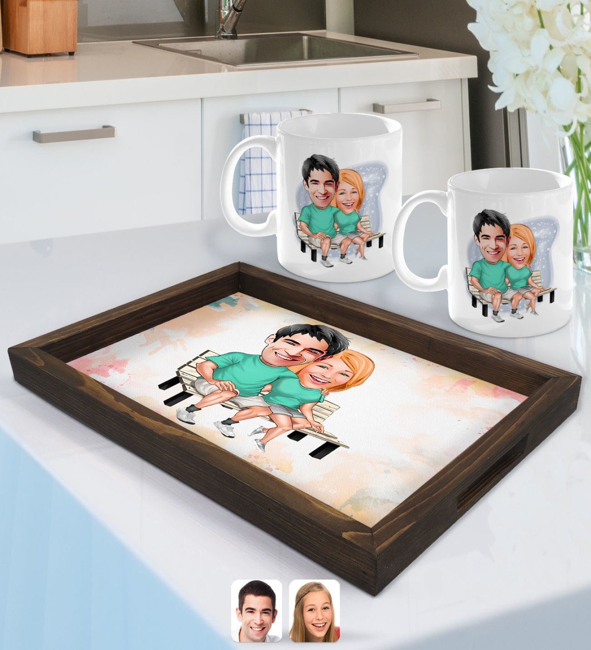 Kişiye Özel Sevgililer Karikatürlü Doğal Ahşap Tepsi ve 2’li Kupa Bardak Seti-55
