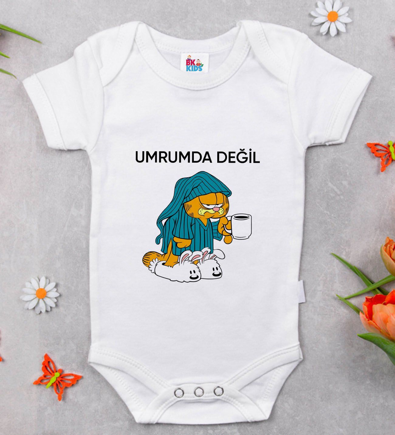 BK Kids Umrumda Değil Tasarımlı Beyaz Bebek Body Zıbın-1