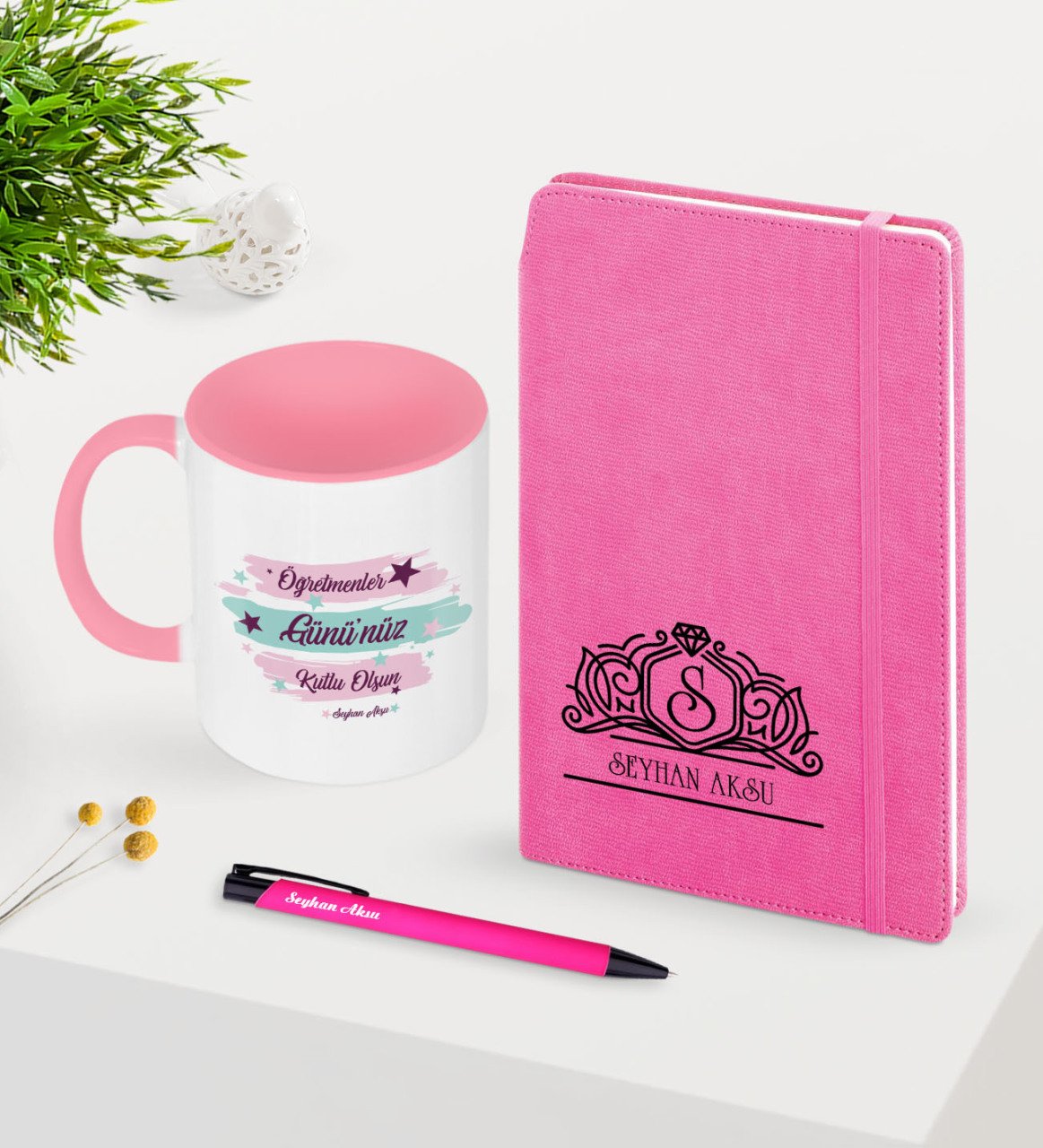 Kişiye Özel Öğretmenler Günü Temalı Pembe Defter Kalem Kupa Seti - 4