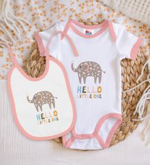 BK Kids Hello Little One Tasarımlı Pembe Bebek Body Zıbın ve Mama Önlüğü Hediye Seti-1
