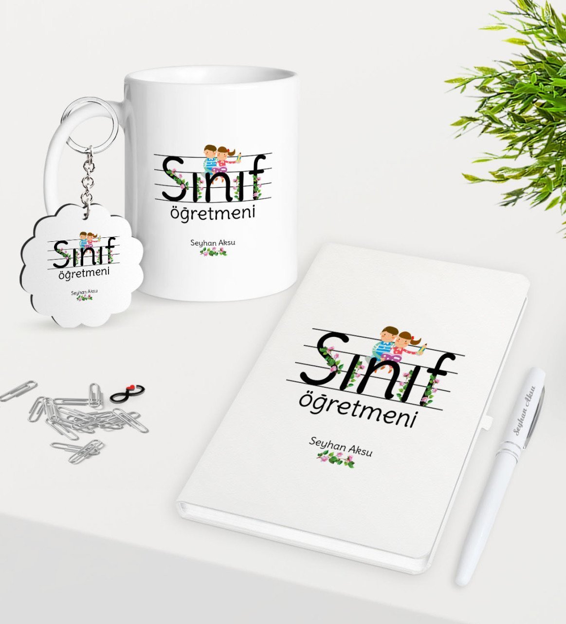 Kişiye Özel Sınıf Öğretmeni Kupa Anahtarlık Beyaz Defter Kalem Hediye Seti-17