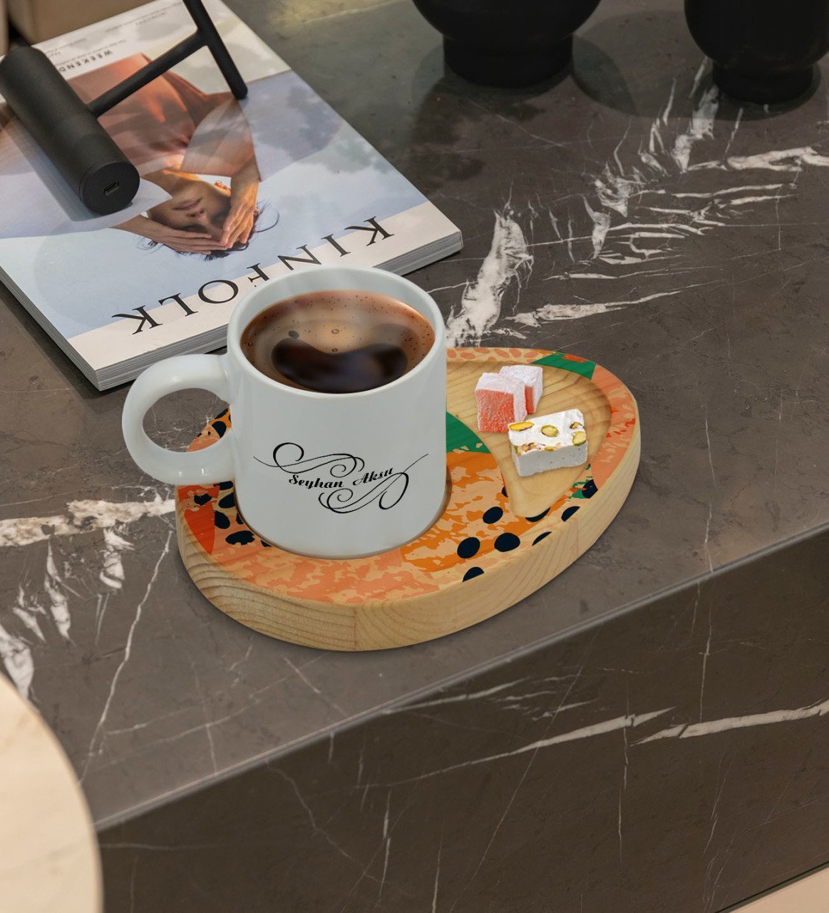 Kişiye Özel Modern Art Tasarımlı Doğal Ahşap Tabaklı Türk Kahvesi Fincanı Sunum Seti Model 1