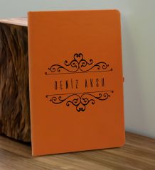 BK Gift Kişiye Özel İsimli Turuncu Defter ve Somon Cam Matara Hediye Seti-8, Sevgiliye Hediye, Arkadaşa Hediye, Yeni İş Hediyesi
