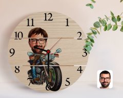 Kişiye Özel Erkek Motorcu Karikatürlü Otantik Ahşap Palet Saat-2