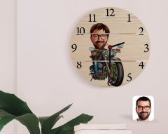 Kişiye Özel Erkek Motorcu Karikatürlü Otantik Ahşap Palet Saat-2