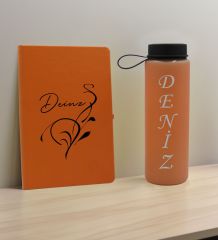 BK Gift Kişiye Özel İsimli Turuncu Defter ve Somon Cam Matara Hediye Seti-6, Sevgiliye Hediye, Arkadaşa Hediye, Yeni İş Hediyesi