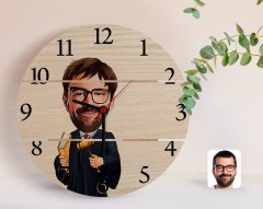 Kişiye Özel Erkek Hakim Karikatürlü Otantik Ahşap Palet Saat-1
