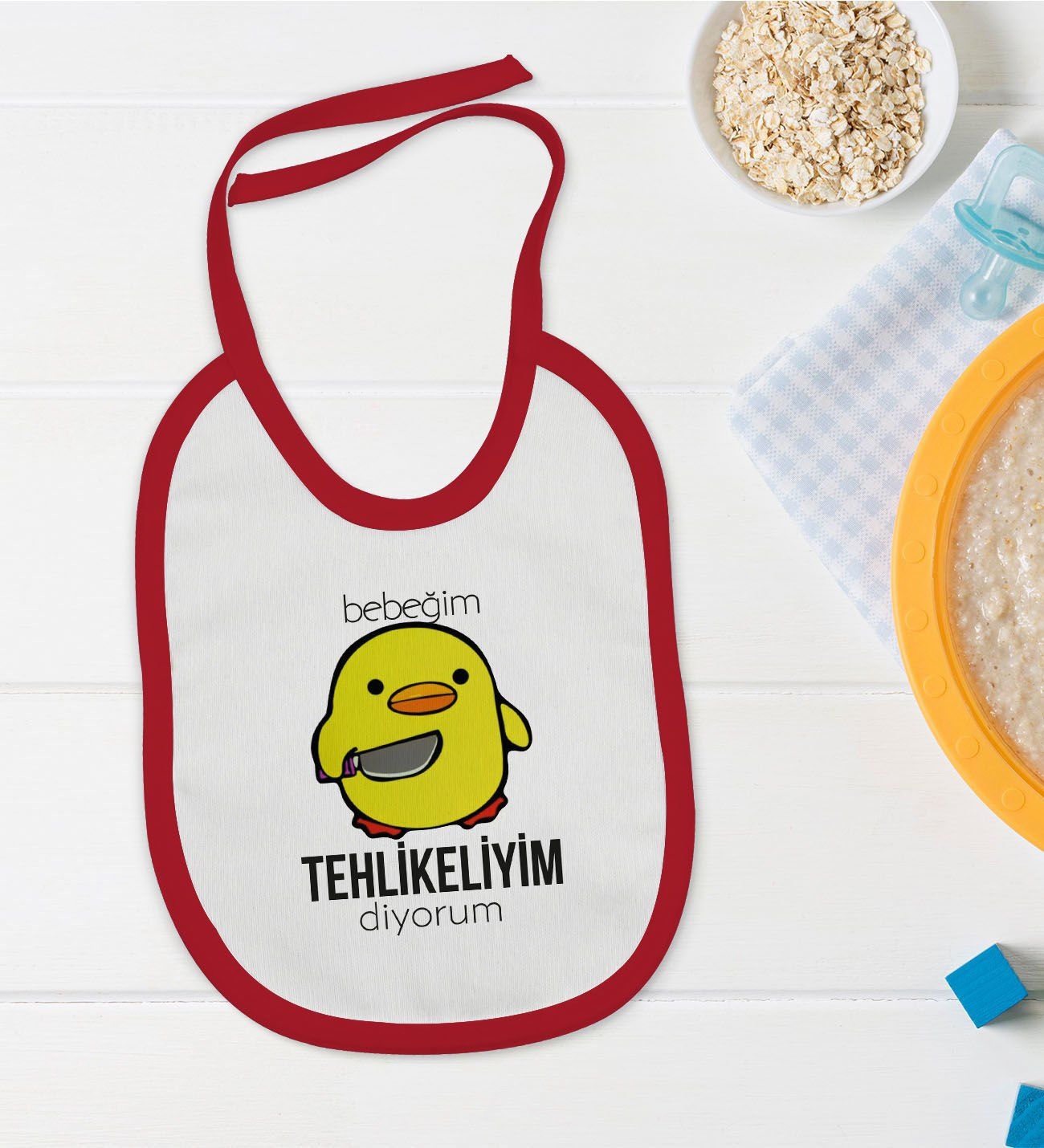 BK Kids Tehlikeliyim Diyorum Tasarımlı Kırmızı Bebek Mama Önlüğü-1