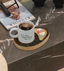 Kişiye Özel Mermer Tasarımlı Doğal Ahşap Tabaklı Türk Kahvesi Fincanı Sunum Seti Model 8