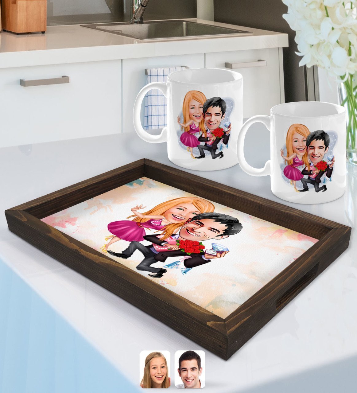 Kişiye Özel Sevgililer Karikatürlü Doğal Ahşap Tepsi ve 2’li Kupa Bardak Seti-9