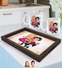 Kişiye Özel Sevgililer Karikatürlü Doğal Ahşap Tepsi ve 2’li Kupa Bardak Seti-9