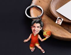 BK Gift Kişiye Özel Basketbolcu Karikatürlü Ahşap Anahtarlık-1 Sevgiliye Hediye, Arkadaşa Hediye, Doğum Günü Hediyesi