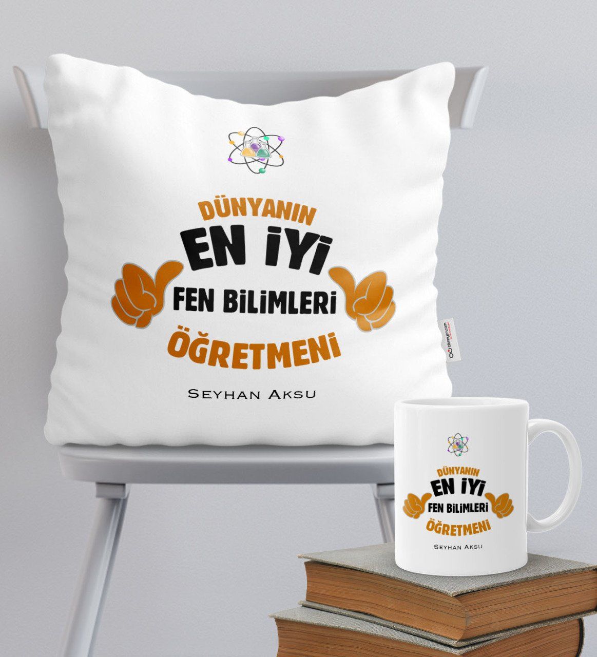 Kişiye Özel Fen Bilimleri Öğretmeni Temalı Yastık Kupa Seti - 1