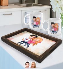 Kişiye Özel Sevgililer Karikatürlü Doğal Ahşap Tepsi ve 2’li Kupa Bardak Seti-5