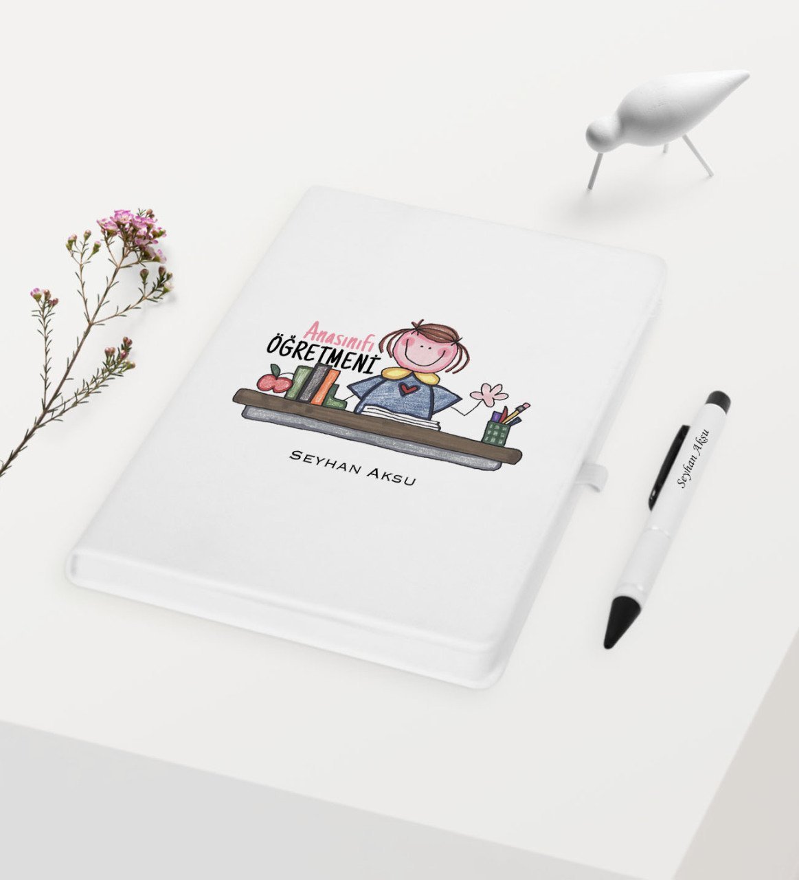 Kişiye Özel Anasınıfı Öğretmeni Temalı Beyaz Defter Kalem Hediye Seti - 3