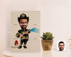 Kişiye Özel İtfaiyeci Karikatürlü Otantik Masaüstü Ahşap Palet Çerçeve-1