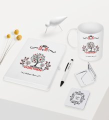 Kişiye Özel Yılın En İyi Matematik Öğretmeni Temalı Beyaz Defter Kalem Kupa Ayna Seti