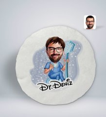 Kişiye Özel İsimli Erkek Diş Hekimi Karikatürlü Yuvarlak Araç Koltuk Yastığı-2