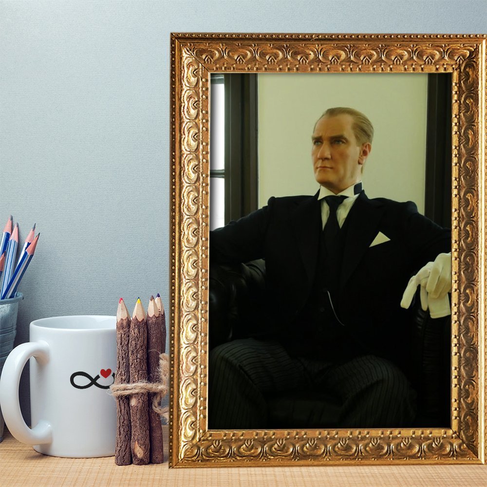 Altın Yaldız Çerçeveli A4 Atatürk Tablosu - 1