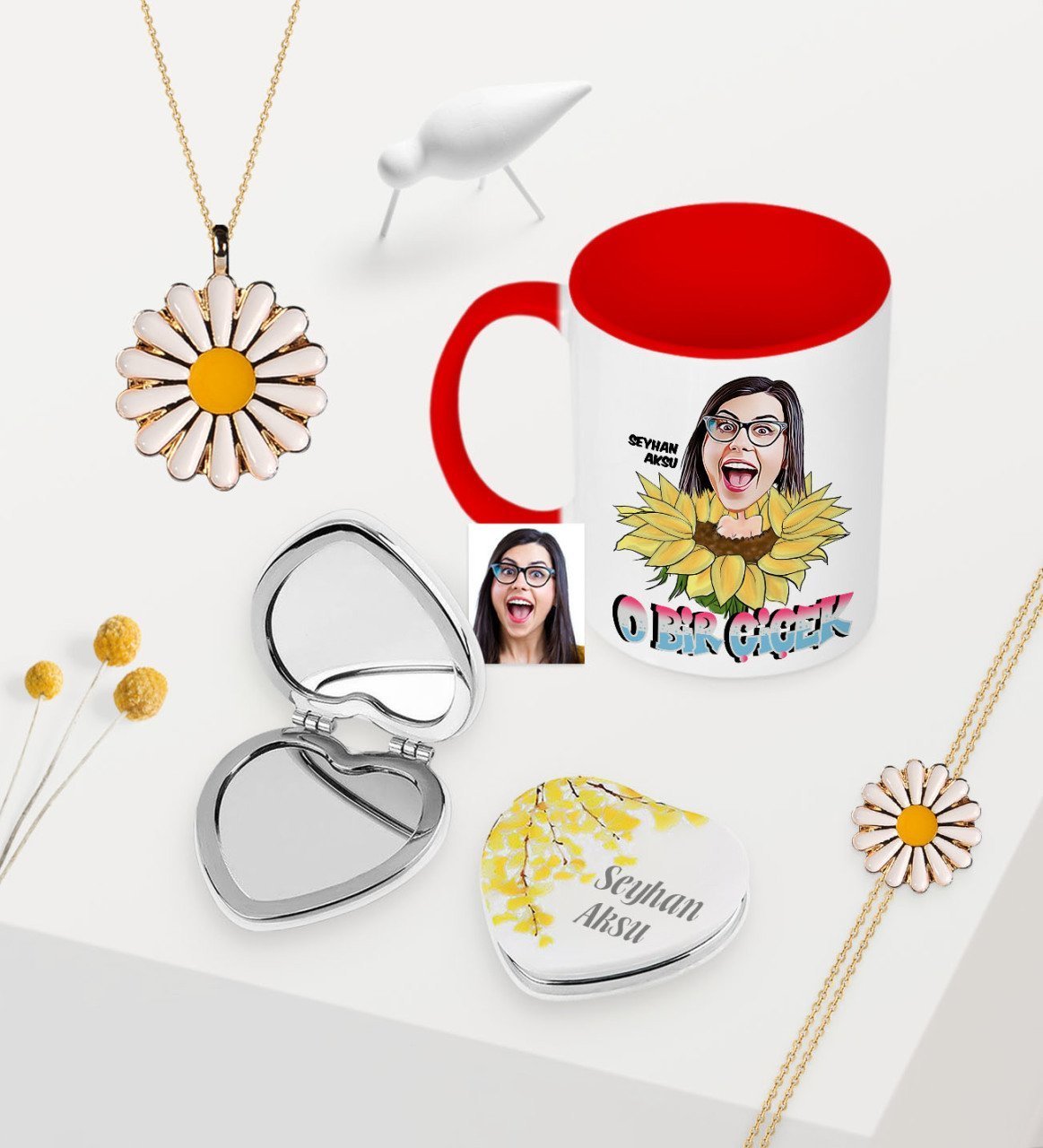 Kadınlara Özel Karikatürlü Kupa Çiçekli Ayna Papatya Kolye Bileklik Seti - 1