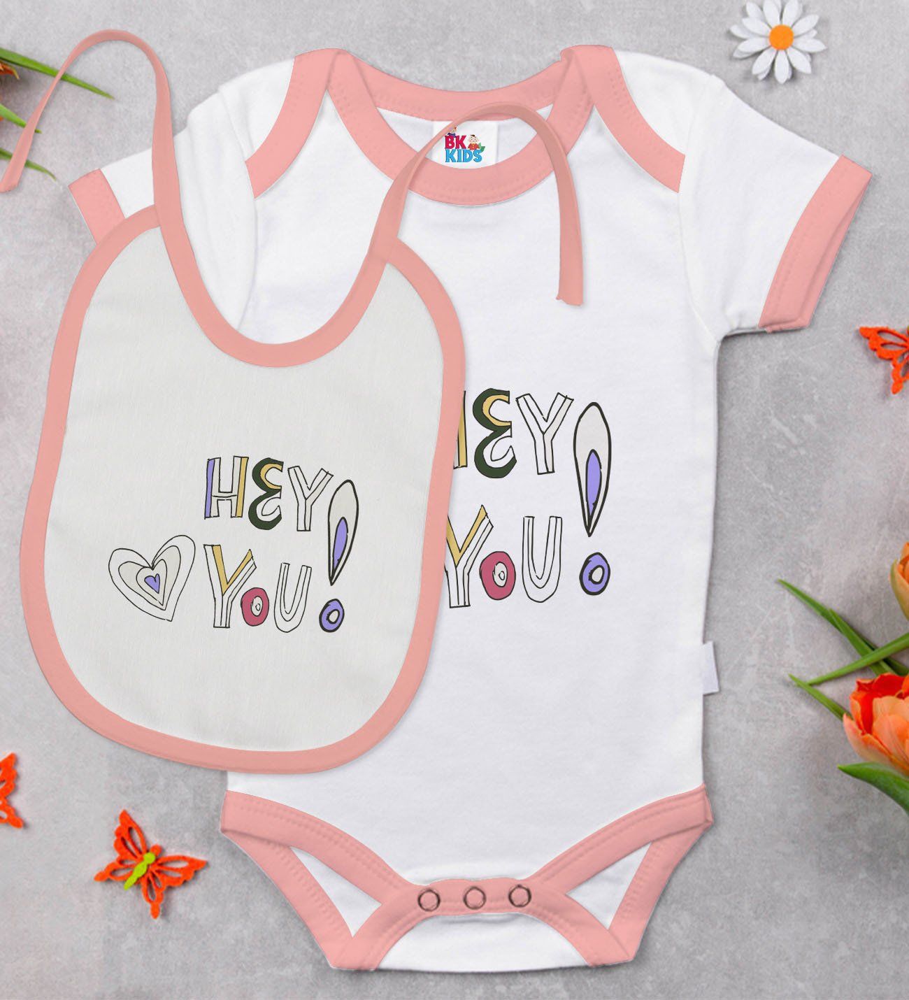 BK Kids Hey You Tasarımlı Pembe Bebek Body Zıbın ve Mama Önlüğü Hediye Seti-1