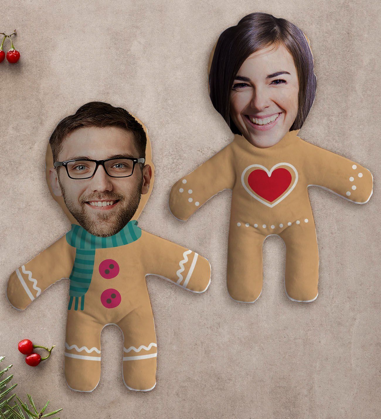 BK Gift Kişiye Özel Fotoğraflı Kurabiye Adam Kostümlü 2’li Bebek Yastık Seti-1