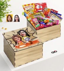 Kişiye Özel Ahşap Kutuda Anne Kız Karikatürlü Nostaljik Lezzetler Hediye Seti-2