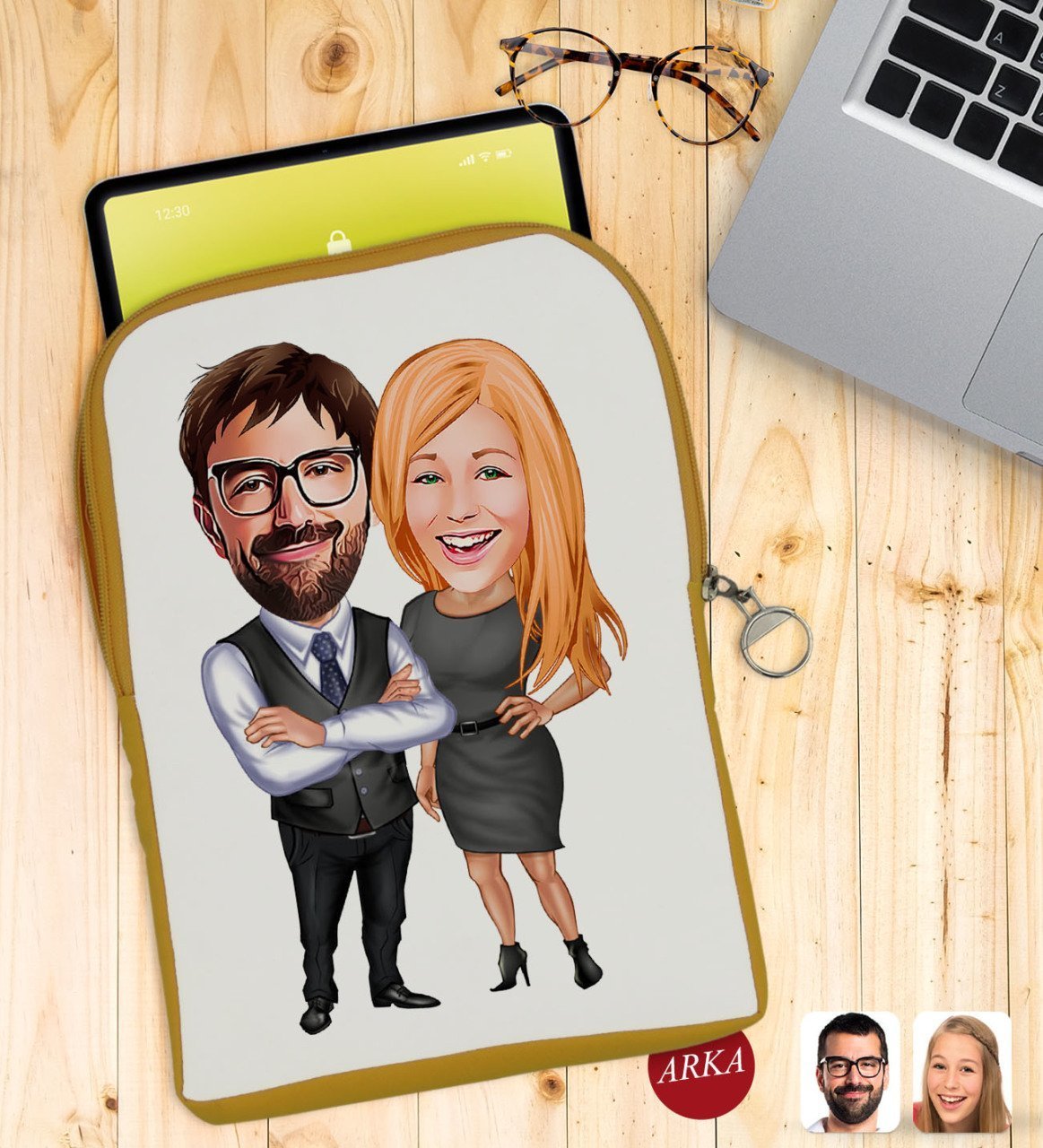 Kişiye Özel Sevgililer Karikatürlü Taşınabilir Koruyucu Tablet Kılıfı & Organizer Çanta - Sarı-100