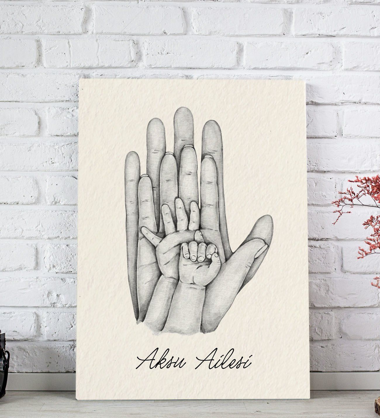 BK Gift Kişiye Özel El Ele Tutuşan Aile Tasarımlı Siyah Beyaz Kanvas Tablo-8 20x30, Anneye Hediye, Aile Hediyesi