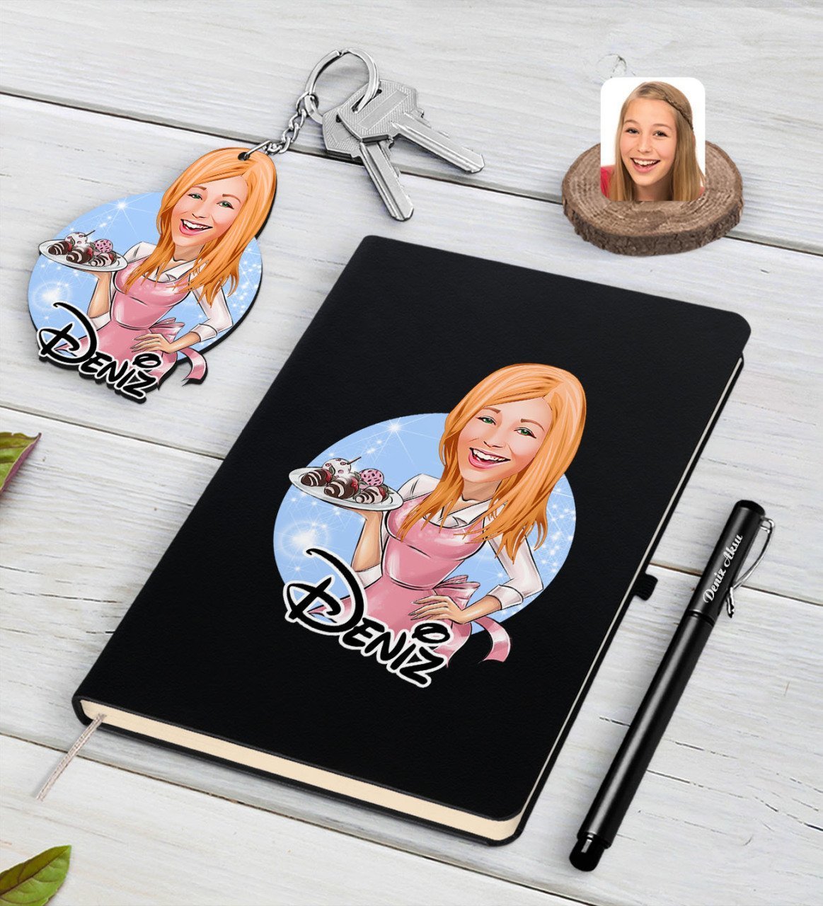 Kişiye Özel Kadın Aşçı Karikatürlü Siyah Defter Kalem Ve Anahtarlık Hediye Seti-4