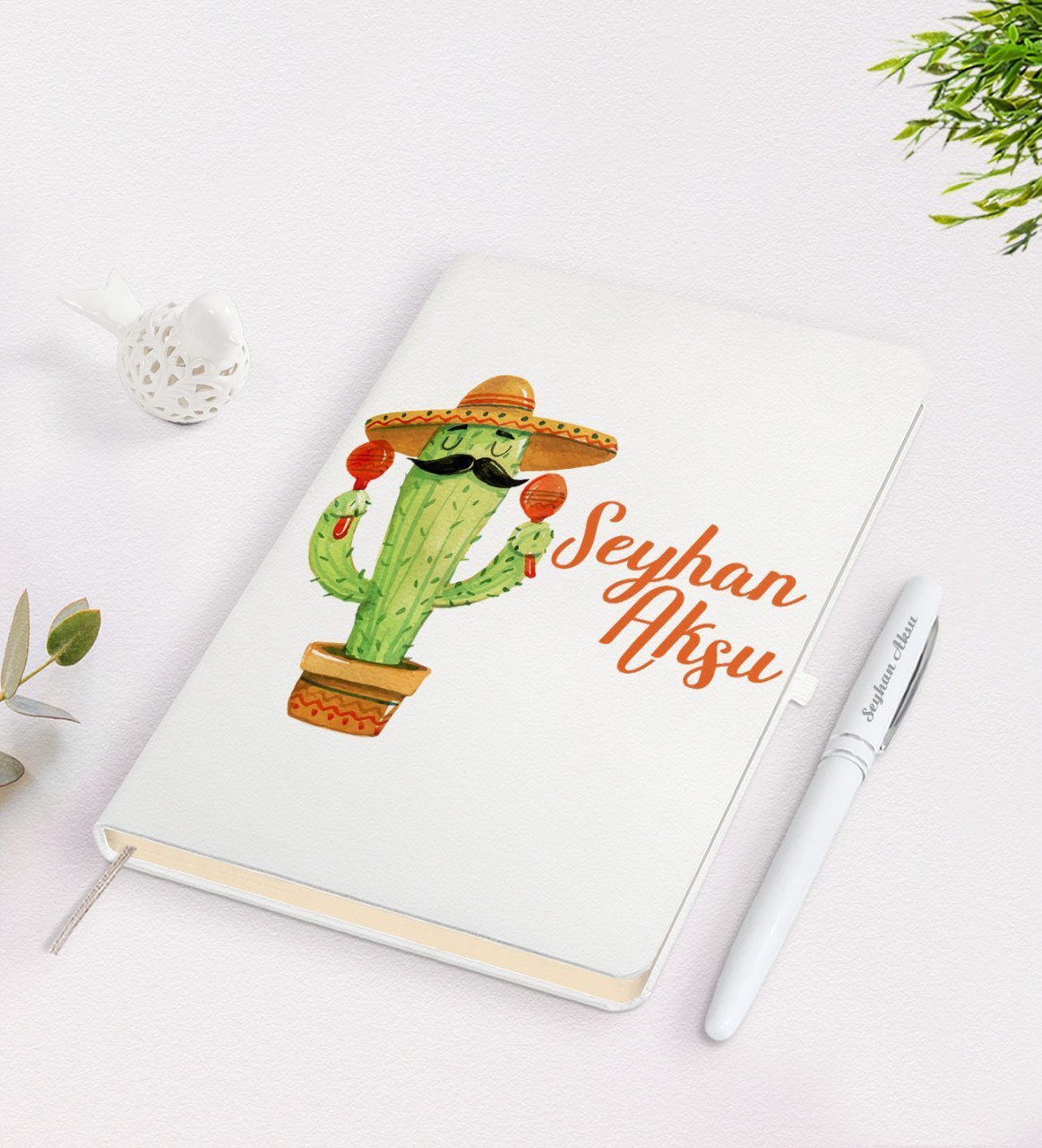 Kişiye Özel İsimli Kaktüs Tasarımlı Beyaz Defter ve Kalem Seti-7