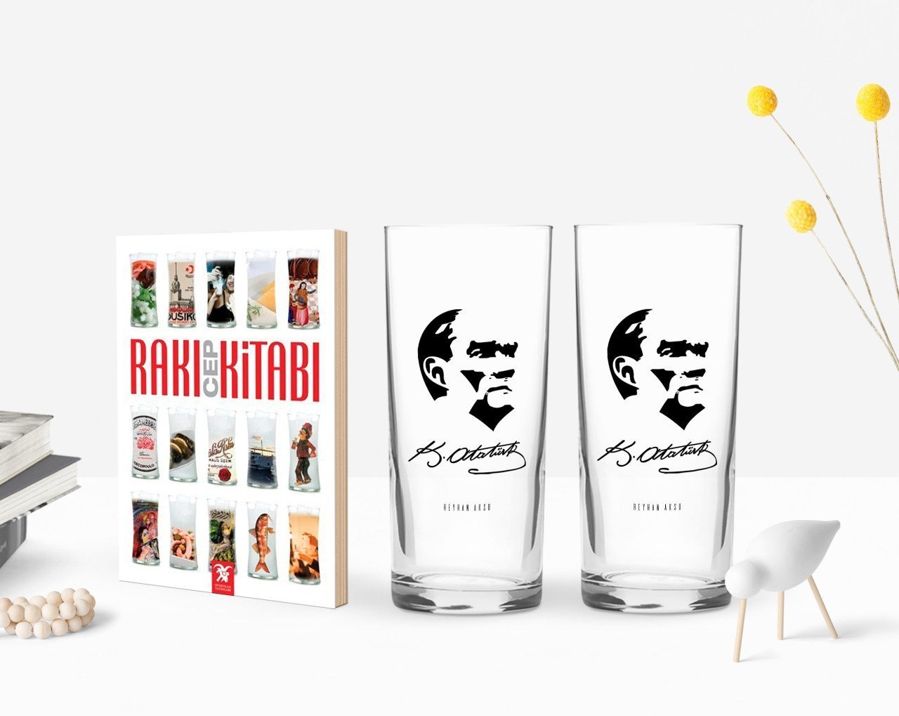 Kişiye Özel Renkli Baskılı Atatürk Temalı İkili Rakı Bardağı ve Rakı Cep Kitabı Hediye Seti-24