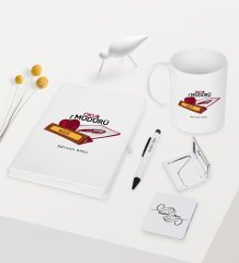 Kişiye Özel Okul Müdürü Temalı Beyaz Defter Kalem Kupa Ayna Seti