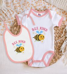 BK Kids Bee Kind Tasarımlı Pembe Bebek Body Zıbın ve Mama Önlüğü Hediye Seti-1