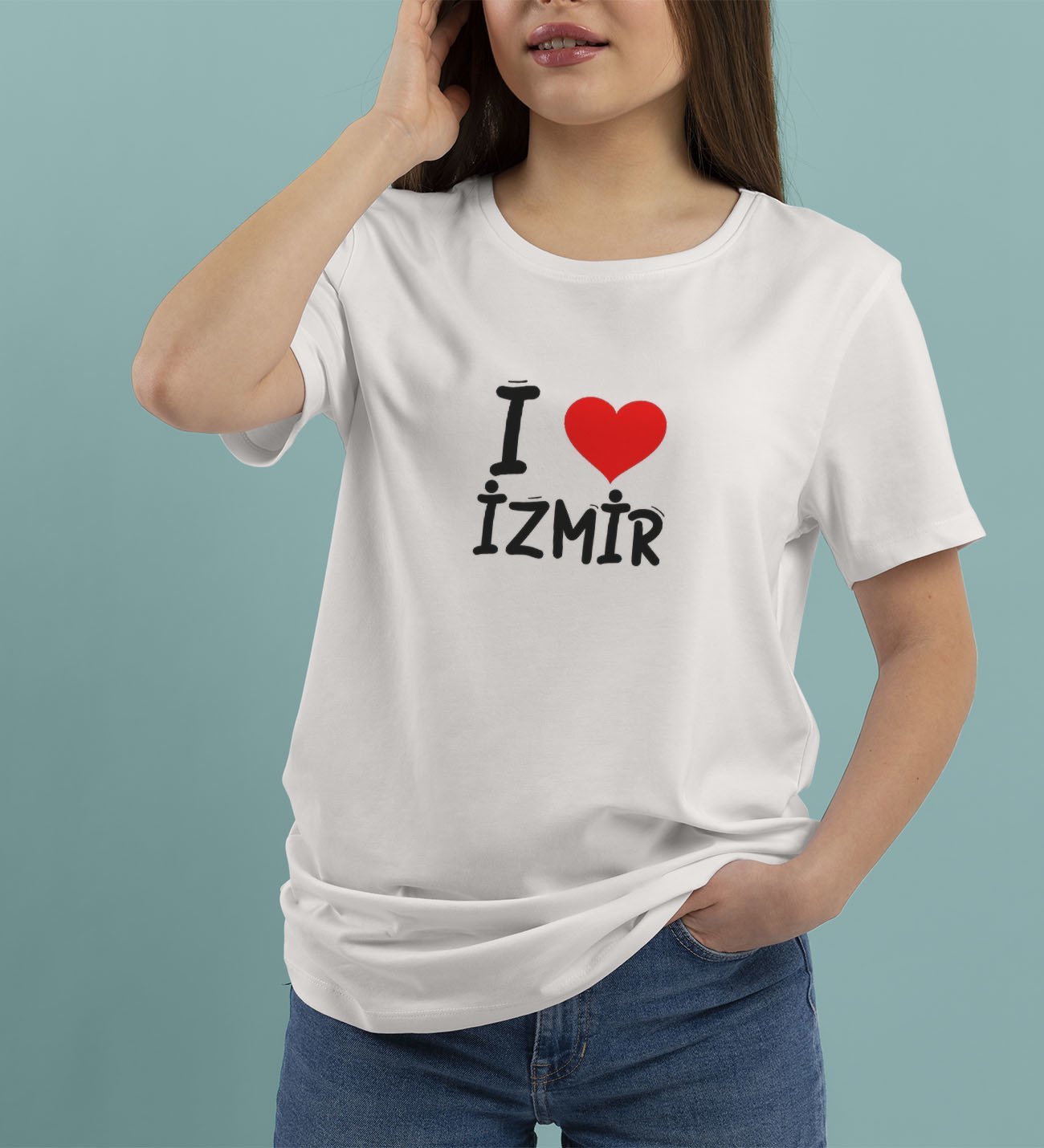 BK Gift I Love İzmir Tasarımlı Kadın Yuvarlak Yaka Tişört-1