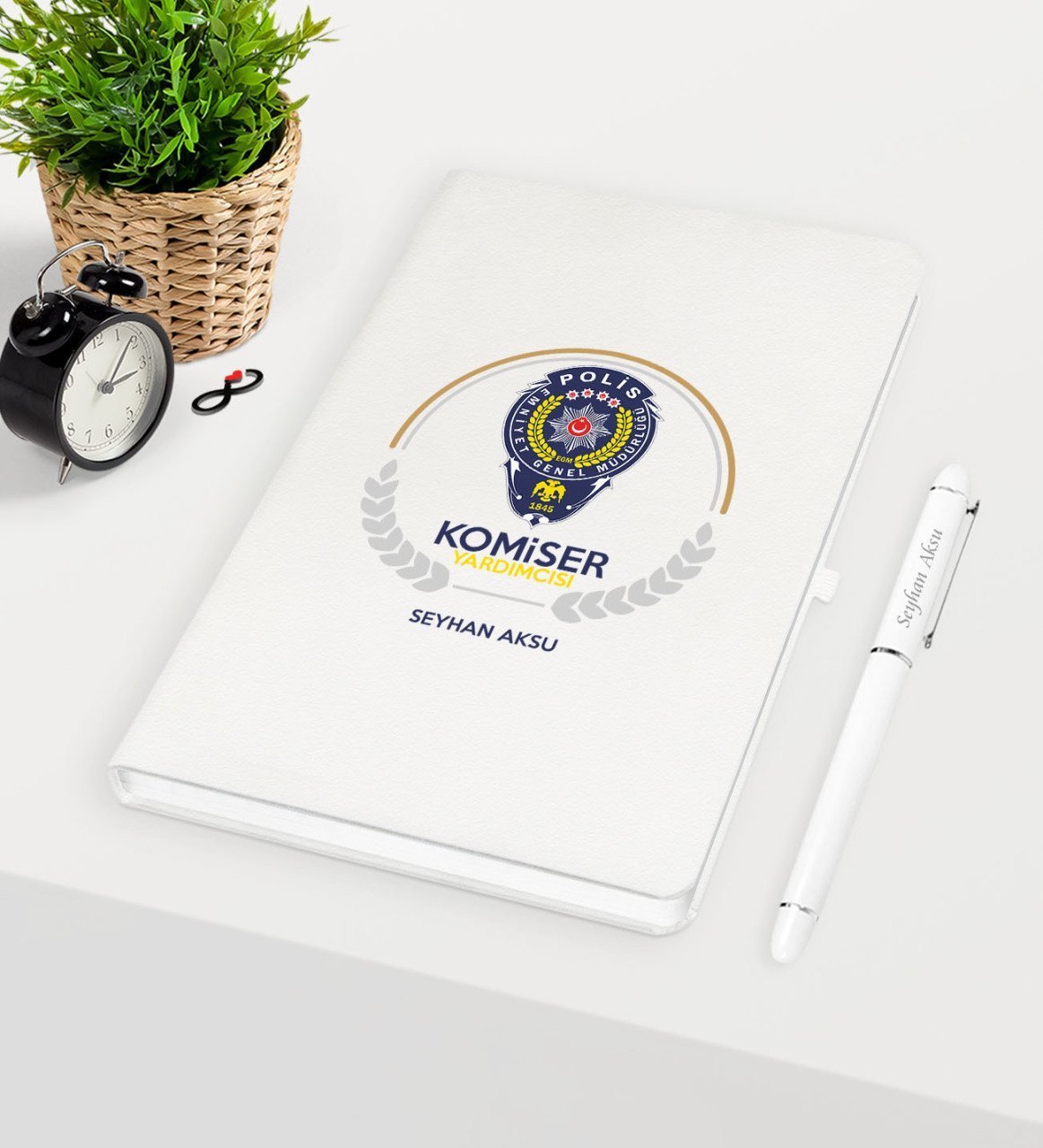 Kişiye Özel Komiser Yardımcısı Temalı Beyaz Defter Kalem Seti - 2
