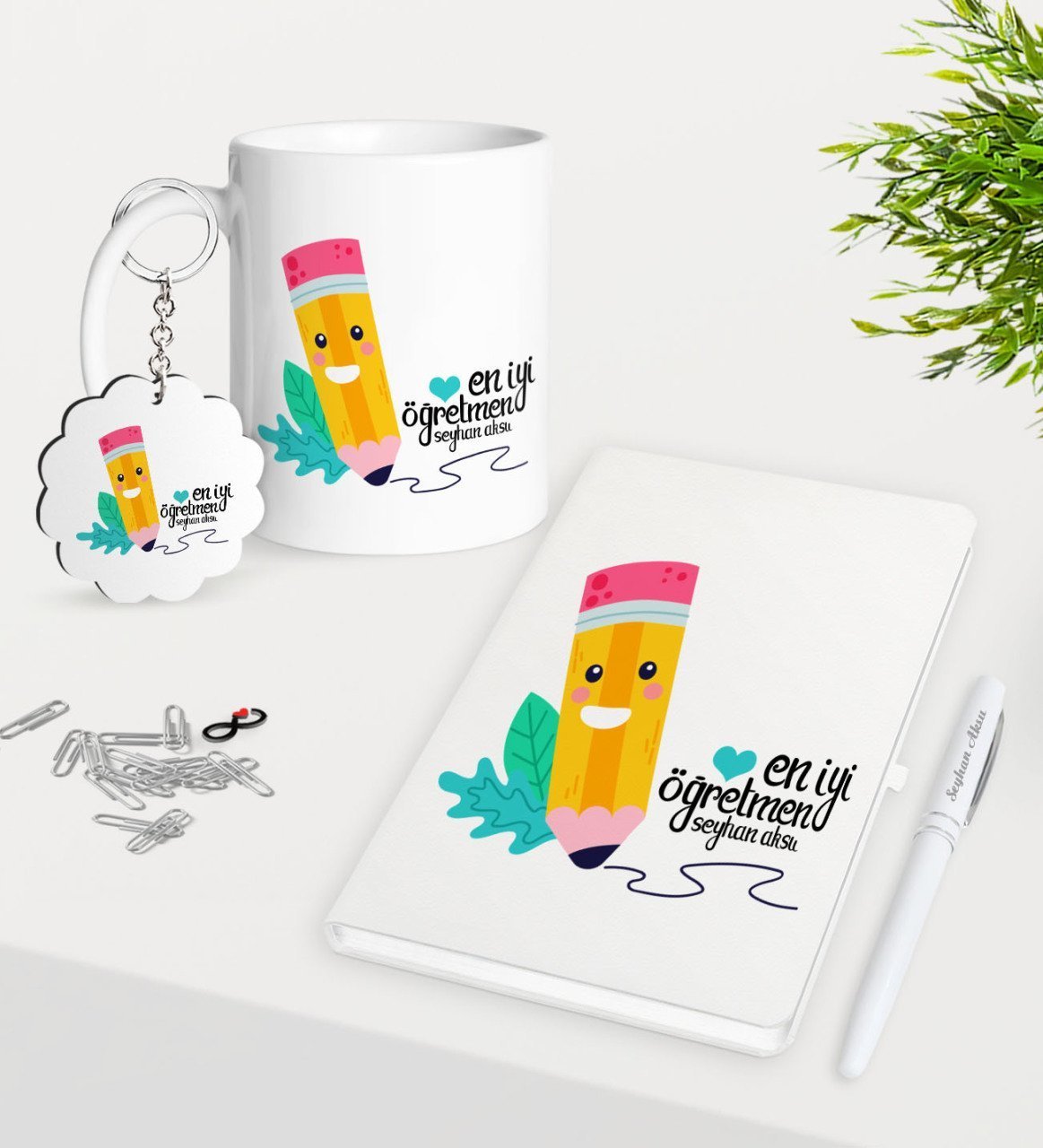 Kişiye Özel En İyi Öğretmen Kupa Anahtarlık Beyaz Defter Kalem Hediye Seti-10