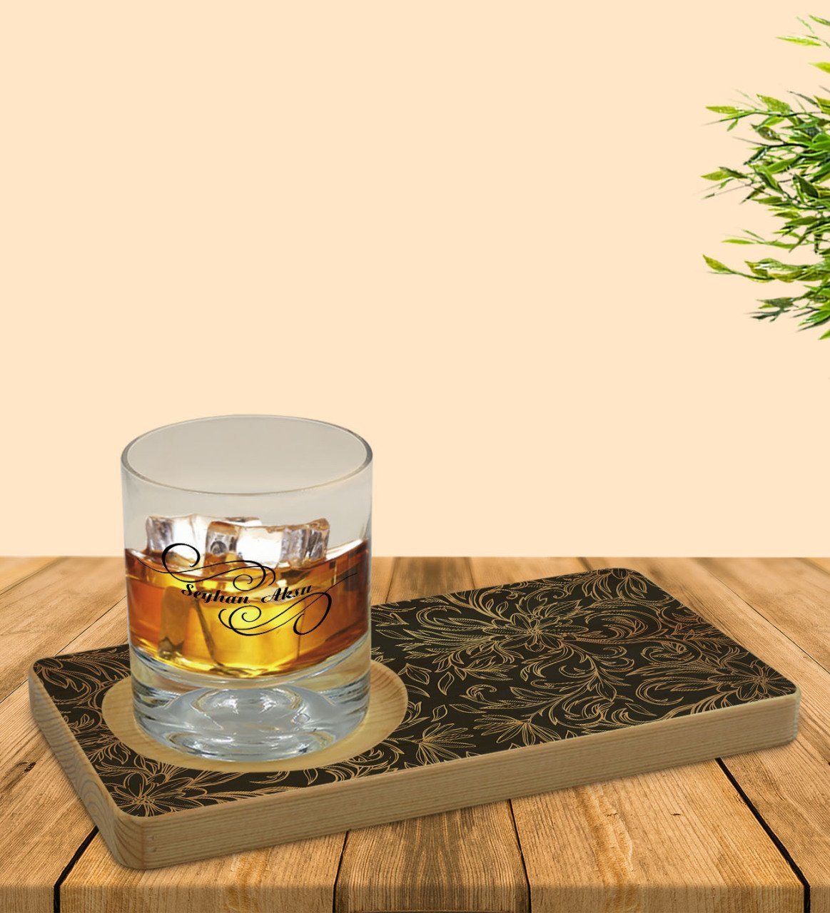 Kişiye Özel Retro Motif Tasarımlı Doğal Ahşap Tabaklı Viski Bardağı Sunum Seti Model 16