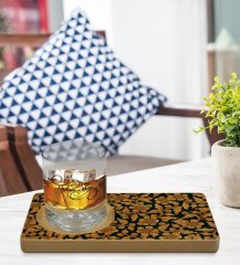 Kişiye Özel Retro Motif Tasarımlı Doğal Ahşap Tabaklı Viski Bardağı Sunum Seti Model 15