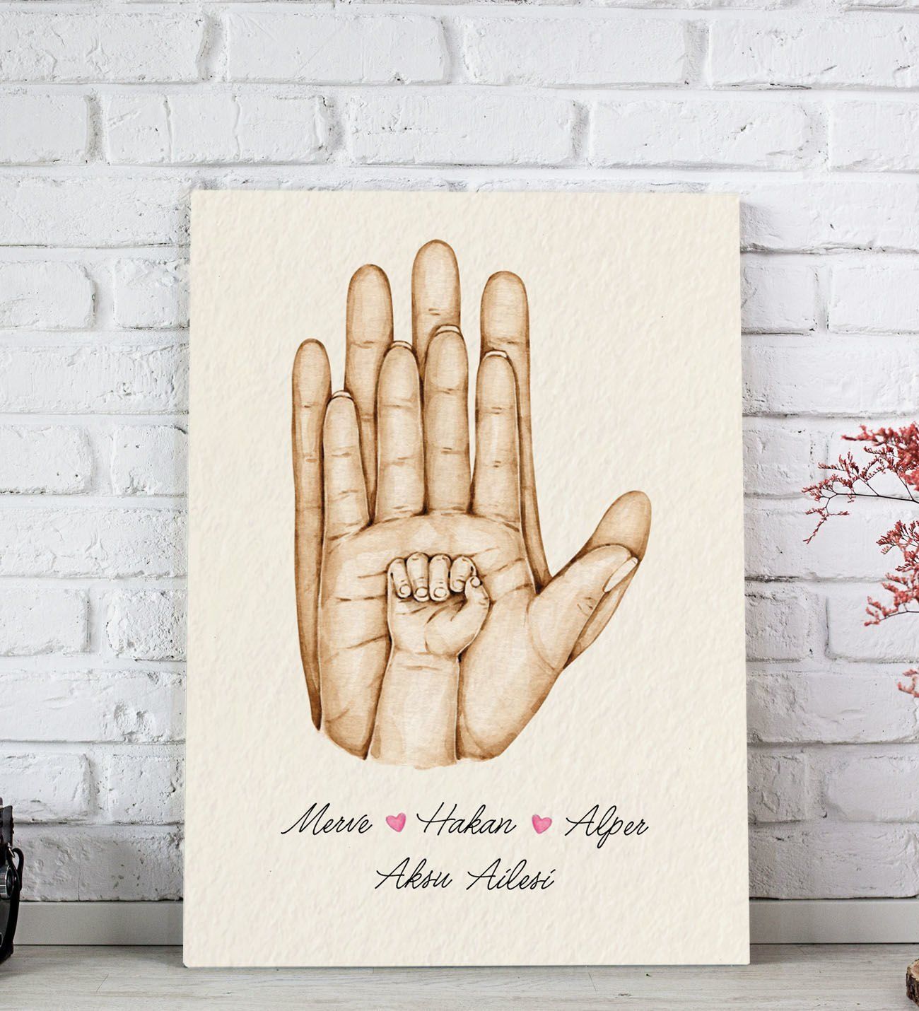 BK Gift Kişiye Özel El Ele Tutuşan Aile Tasarımlı Renkli Kanvas Tablo-5 20x30, Anneye Hediye, Aile Hediyesi