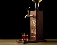 BK Gift Aynalı Altın Kabartma Musluklu Doğal Ceviz Ahşap Viski Standı, Home Bar, İçecek Dispenseri, Ahşap İçecek Çeşmesi-10
