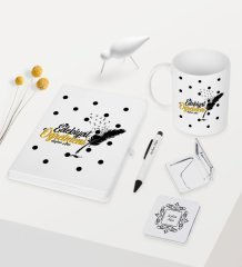 Kişiye Özel Edebiyat Öğretmeni Temalı Beyaz Defter Kalem Kupa Ayna Seti - 2