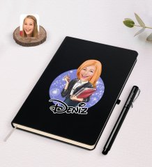 Kişiye Özel Kadın Yönetici Karikatürlü Siyah Defter ve Kalem Hediye Seti-1